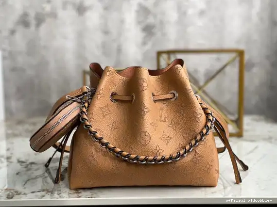 Official oldcobbler VUITTON BELLA LOUIS 0704